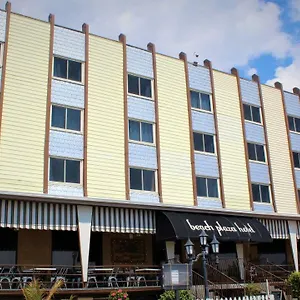 *** Hotel Plaza United States